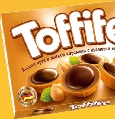TOFFIFEE Bomboane cu alune, caramel, nuga și ciocolată, 125 g; Cashback 10% (+4.89 L) în monede My Local: scanează cardul din app înainte de plată; doar produsele broșurii marcate la raft.