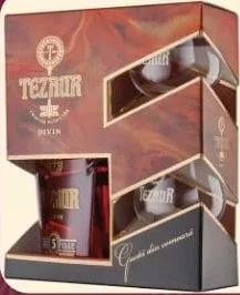 TEZAUR Gold V.S.O.P., set divin, 5 ani, 0,5 L + 2 pocale; preț la cutie