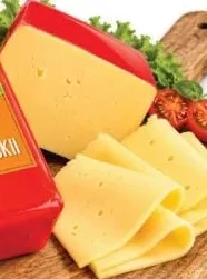 LATTI GOLANDSCHII 45% brânză maturată tare