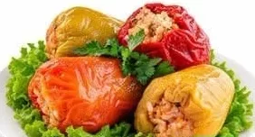 Ardei umpluti cu carne 1kg