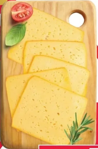 LATTI Brânză maturată tare Rossiiski 45% Kg