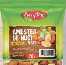 EVERYDAY Суміш горіхів 70 g
