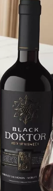 Black Doktor Вино червоне напівсолодке Cabernet Sauvignon–Merlot–Saperavi 0.75 l