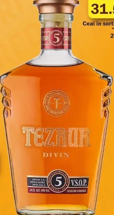 Divin Tezaur V.S.O.P., 5 ani, 500 ml — În limita stocului; disponibilitatea diferă între magazinele Family Market.