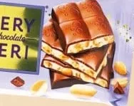 Шоколад молочний Very Peri Millennium: начинка, печиво й арахіс 100 г; подрібнений і цілий арахіс 105 г; 01.10.26 08:00–14.10.26 23:00; за наявності; усі/деякі магазини; бали Родина не нарах.; стара=середня по мережі