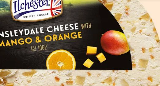Сир Венслейдел (Wensleydale) Ilchester, в асортименті; на фото манго й апельсин / ірисовий пудинг; ціна від 103,99 грн за 100 г