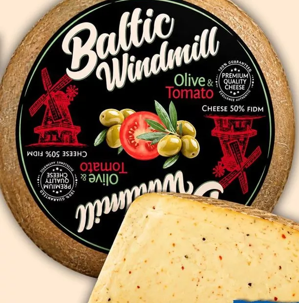 Сир Гауда Baltic Windmill з оливками та томатами 50%, 100 г
