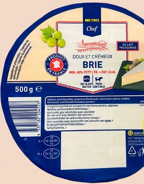 METRO Chef сыр мягкий Бри, 500 г, Франция; предыдущая цена до 429 грн; в ТЦ METRO