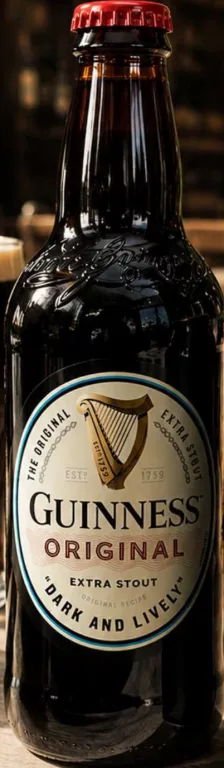 Bere neagră GUINNESS: Draught 0,44 l / Original 0,33 l; de la 84 UAH; anterior până la 126 UAH; cu card METRO, doar în magazin, în limita stocului