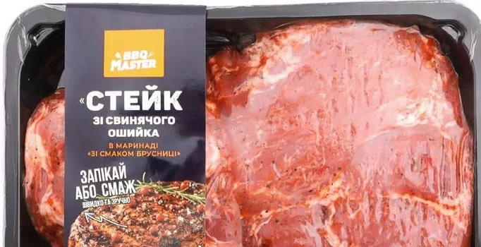 Стейк из свиного ошейка BBQ Master, в маринаде со вкусом брусники, 100 г; акц. запас ограничен; не все VARUS; до исчерпания запасов