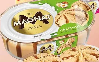 Înghețată Magnat Cheesecake cu zmeură/Alune de pădure, 500 g; pentru categoriile indicate: max. 6 buc./bon