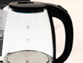 Чайник електричний HOME4U, скляний корпус з LED-підсвічуванням, 1,8 л