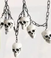 Decorațiune de Halloween, lanț cu cranii, 1 buc.